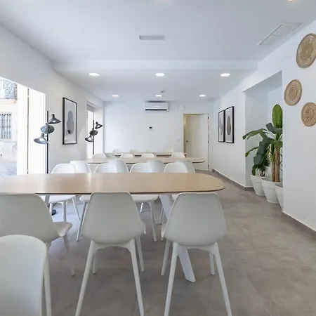 Residencia Universitaria Trinitarios Apartamento *