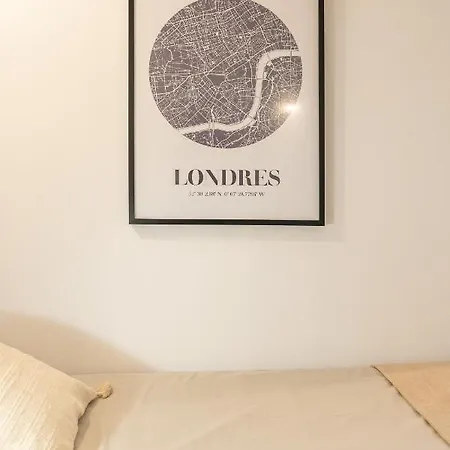 Residencia Universitaria Trinitarios Appartamento