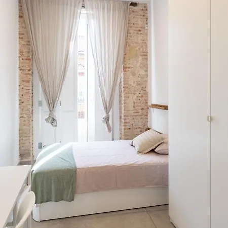 Residencia Universitaria Trinitarios * Valenza